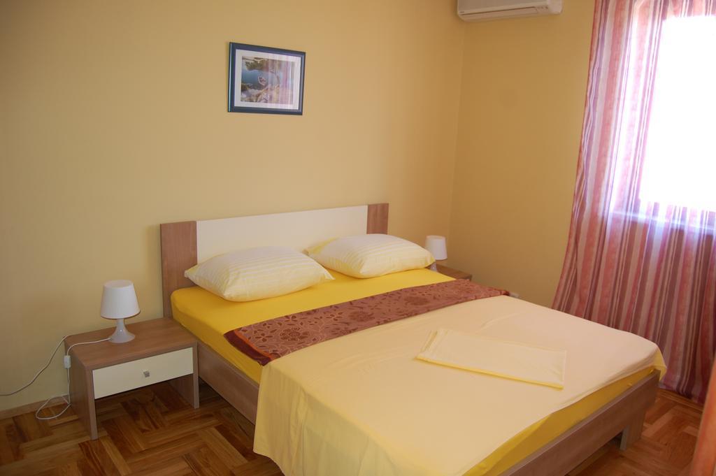 Apartments Bojanic Vodice Quarto foto